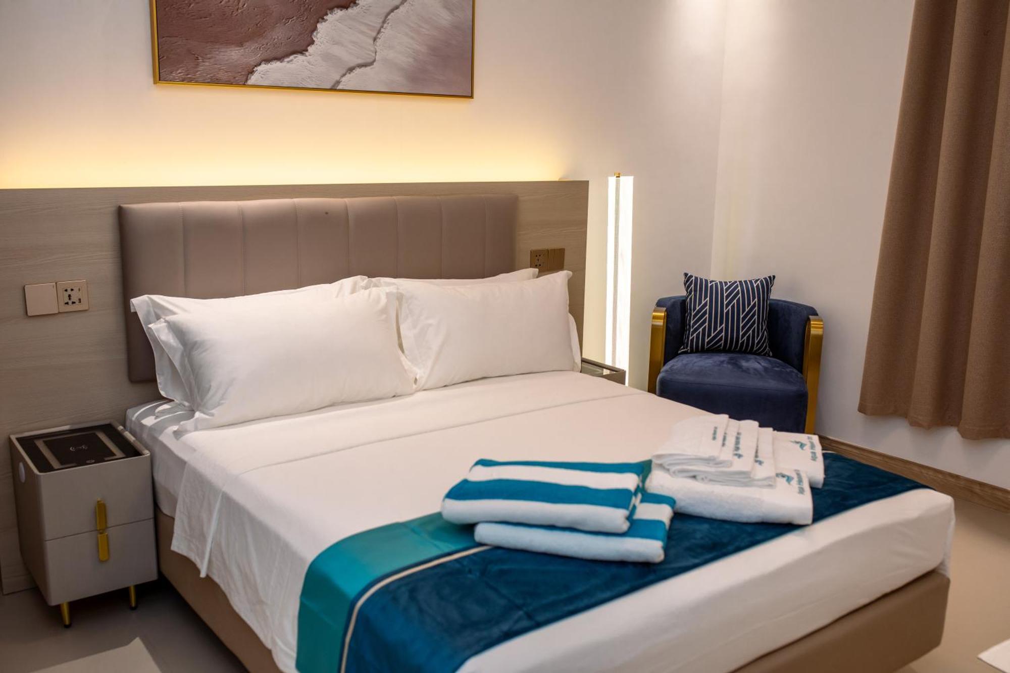 Aqua Heaven Inn Mathiveri Eksteriør billede